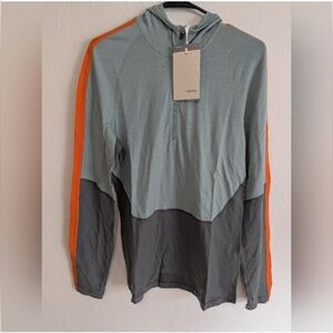 Icebreaker 200 merino hoodie